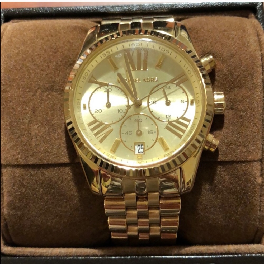 Michael Kors (like new) watch